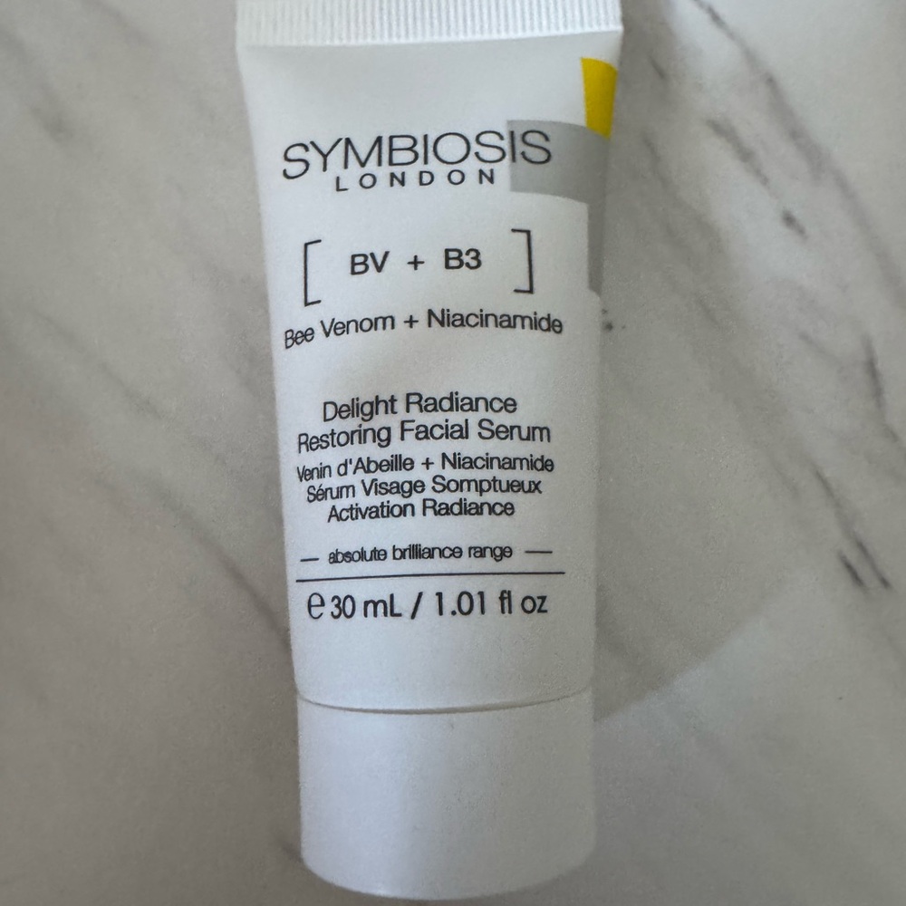 Symbiosis London BV + B3 Delight Radiance Restoring Facial Serum